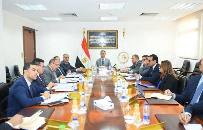 اقتصاد مصر | التموين تتحرك لضبط الأسواق.. 12 سلعة بأسعار مخفضة في 185 مركزًا بدءًا من 10 سبتمبر - ايجبت نيوز