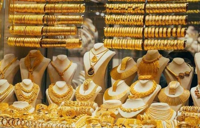 مباشر دبي | انخفاض أسعار الذهب في الإمارات اليوم الخميس.. وعيار 21 يسجل 425.19 درهم