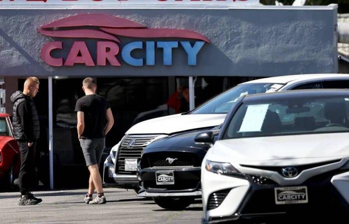 اسهم قطر | انخفاض أسعار السيارات المستعملة بأمريكا مع الإقبال على الفئات الموفرة