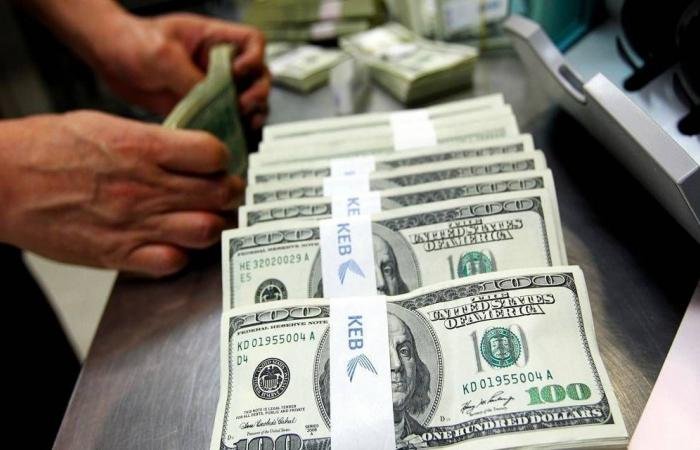 مباشر السعودية | الأصول الاحتياطية الرسمية للسعودية تسجل 465.67 مليار دولار بنهاية سبتمبر