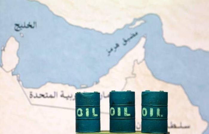 مباشر الكويت | سعر برميل النفط الكويتي يرتفع إلى 103.21 دولار