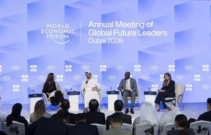 مباشر دبي | الإمارات تقود نقاشاً عالمياً حول مستقبل الذكاء الاصطناعي والحوكمة